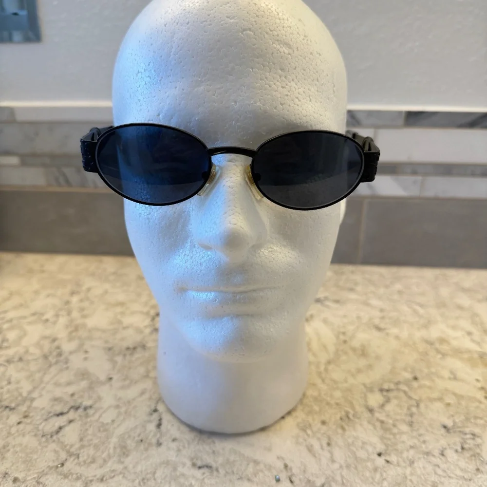 Vintage Versace S50 Sunglasses Italy 90's‎